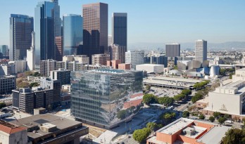 SOM事务所在洛杉矶盖了个悬浮的玻璃盒子 — 洛杉矶联邦法院